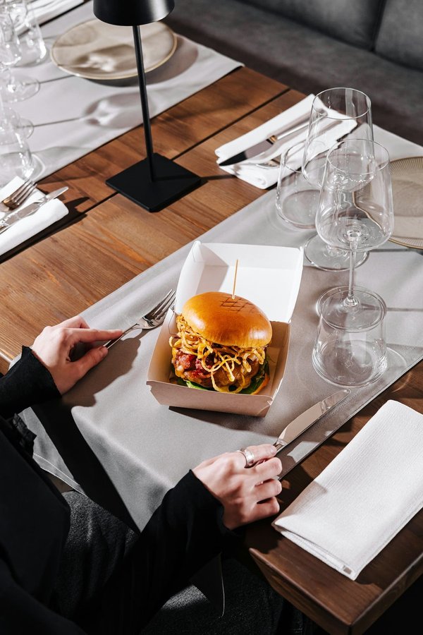 How to Create a Stylish Ensemble with a Monochrome Palette for the Office?